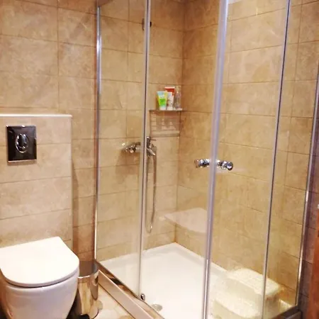 Anna Villa/bagno Center *